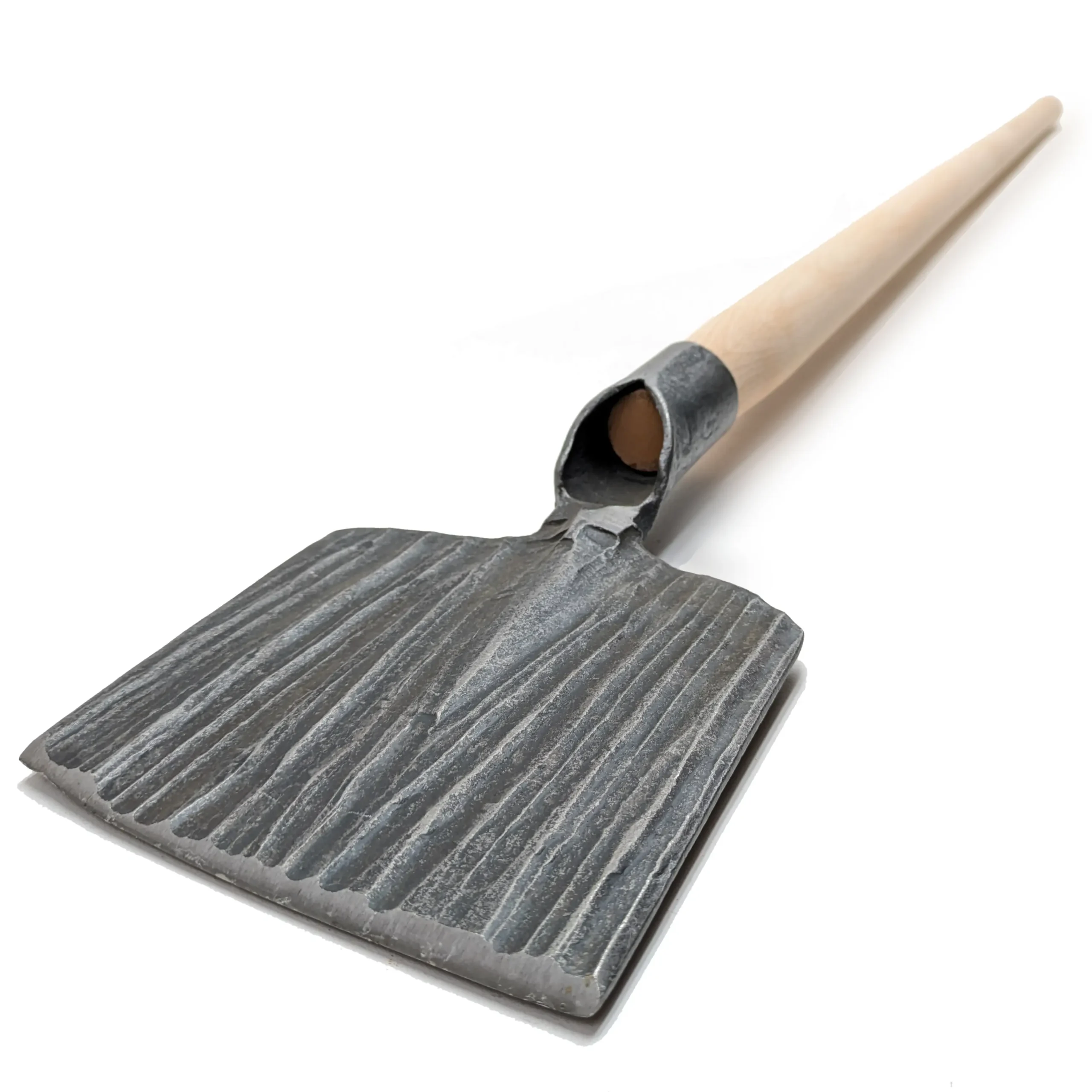 Kaltinis ledo plaktuvas su uosio rankena